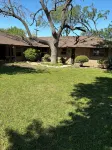 Charming 4-bedroom house with WiFi and “stock tank” pool in beautiful Georgetown - Pool