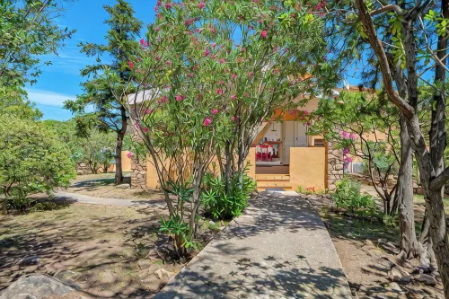 Delightful villa at 800 meters from the beautiful beaches of Pittulongu - Wi-Fi