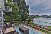 Waterfront, No Pet Fee, Fenced Yard, Close to Town and Beach - 3성급