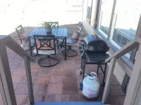 Sun Retreat Desert Views & Stargazing Escape - WiFi