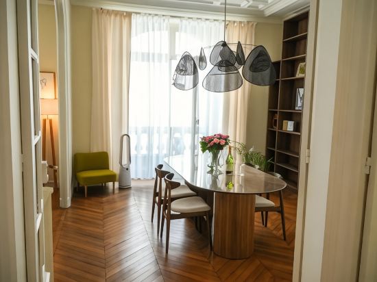 Prestige Eiffel Tower Haussmannien 3 Chambres
