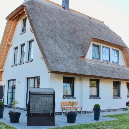 Vacation apartment Lee, experience peace and quiet on the natural beach of the Baltic Sea