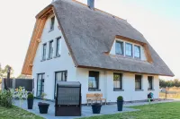 Vacation apartment Lee, experience peace and quiet on the natural beach of the Baltic Sea - Boutique