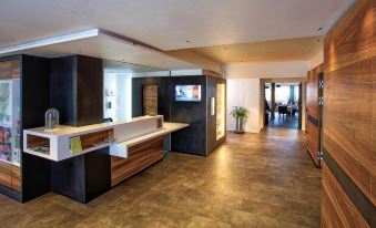 Logis Hotel Restaurant Spa Beau Site
