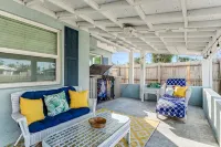 Cozy beach house - 5 min walk to the beach (Pet-Friendly - บังกะโล