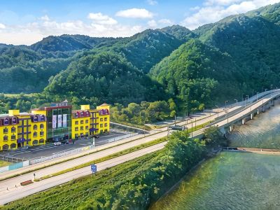 Inje Tourist Hotel