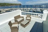Internacional Azores Boutique - Hostels