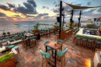El Boutique Hotel - parking