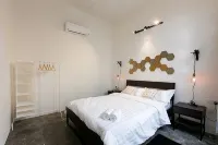 Town Center | 2 parking by VCR - Pet friendly