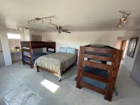 Santa Fe Style Custom Home - Hot Tub, Gorgeous View at Desert Edge! - 발코니