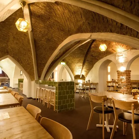 Mayfair Hotel Tunneln