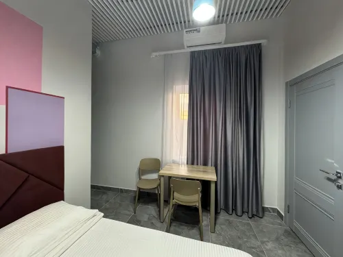 Mariya Hotel - Hostels