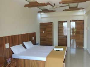 Hotel Blossom, Panchgani