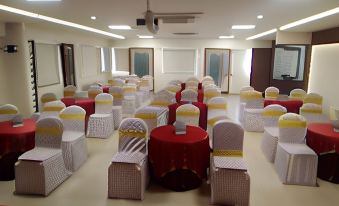 Hotel Tranquil Manipal