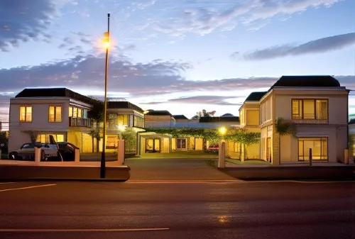 Pacific Harbour Motor Inn - Motels