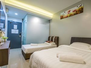 U Plus Budget Hotel