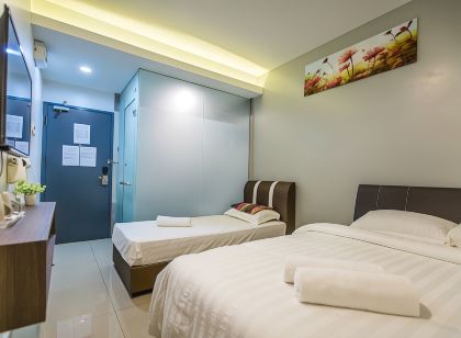 U Plus Budget Hotel