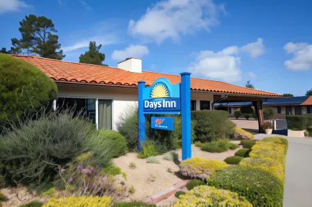 Days Inn by Wyndham Monterey-Fisherman's Wharf Aquarium