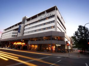 Novotel Canberra