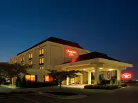 Hampton Inn Harrisonburg-University فنادق في Massanutten