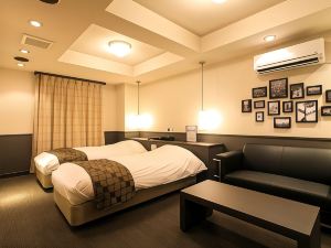 Hotel Double Funabashi