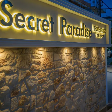 Secret Paradise Hotel & Spa Отели в г. Неа-Моуданиа