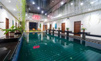 Super OYO Capital O 293 Mutiara Hijau Suites Syariah