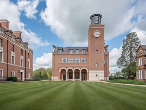 Selwyn College