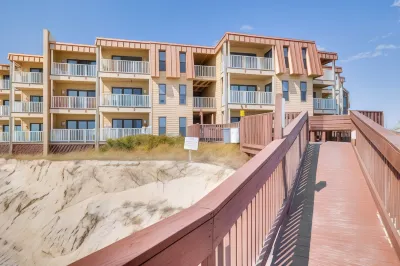 Steps to the Beach: Oceanfront Condo w/ Lanai!