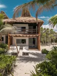 Niken Beachfront Tulum Hotel Hotels near Booniloob Boutique