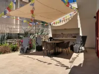 Viva-by the Sea-Garden & Terraces