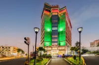 Holiday Inn Dar ES Salaam City Centre Các khách sạn gần Palm Beach