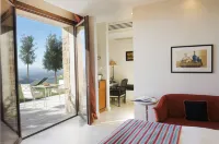 Castello di Velona Resort, Thermal Spa & Winery Hotels in Seggiano