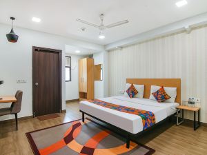 FabHotel Moro Rohini Sector 11