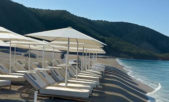 Black Diamond Hotel Dhermi