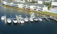 Happy Beach Villa 3 Bedroom Condo by RedAwning