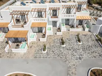 Naxos Finest Hotel & Villas