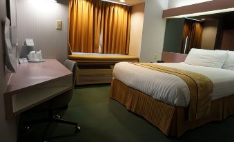 CenterWay Hotel Tonawanda - Housity