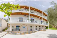Pteleo Apartments Các khách sạn ở Glifa
