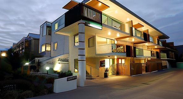The Dolphin Apartments Hotels in Apollo Bay