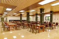 Dong Goi Eco Retreat Hotels in Cao Ram