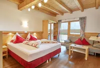 Feelfree Nature Resort Hotel di Oetz