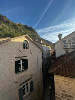 Guesthouse Athos Hotels in Kotor