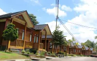 Mifan Resort and Water Park Hotels in Padang Panjang