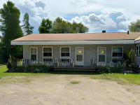 Holiday Motel Các khách sạn ở Orillia