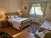 Dungimmon House Hotels near Dún a Rí Forest Park
