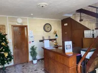 Green Grove Guest House Hotels in Swieqi