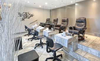Best Western Plus Perth Parkside Inn  Spa