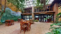 Hotel Arenal Lodge - Pondok