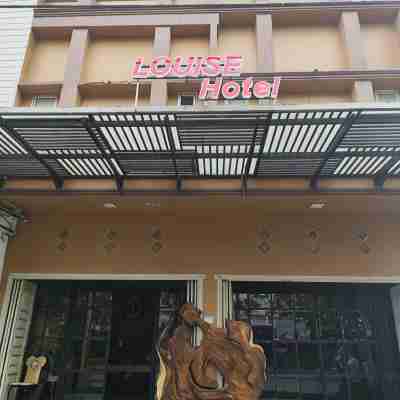 Louise Hotel Hotel Exterior